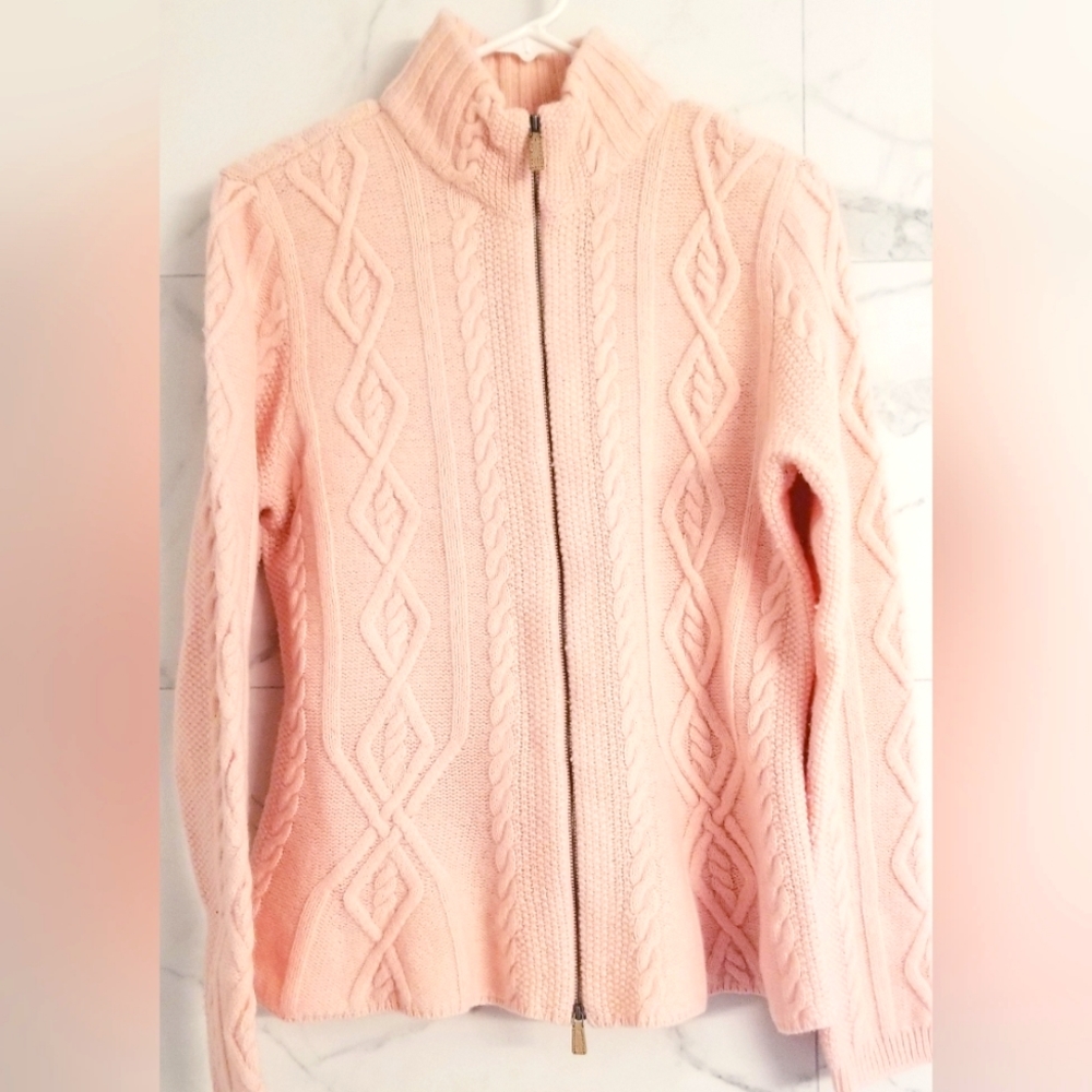 Ralph Lauren 100% Lambswool zipper sweater with flare.